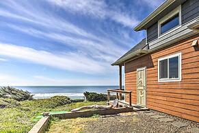 Oceanfront Cottage W/deck & Secluded Beach Access!