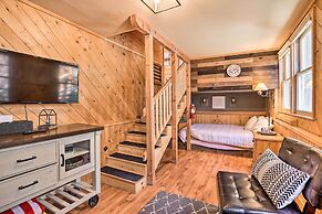 < 2 Mi to Lake: Big Bear City Cabin w/ Hot Tub!