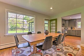 Dog-friendly Home: 1 Mi to Downtown Hendersonville