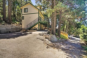 All-season Crestline Escape - 2 Mi to Lake!