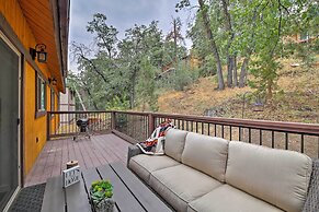 Custom-built Gem w/ Kayaks & Games in Big Bear!
