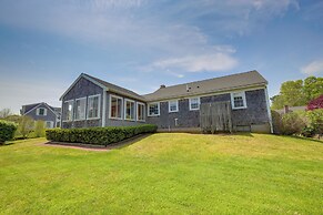 1 Mi to Beach: Quiet West Dennis Escape w/ Sunroom