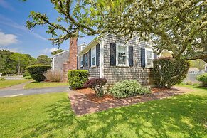 1 Mi to Beach: Quiet West Dennis Escape w/ Sunroom