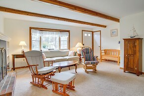 1 Mi to Beach: Quiet West Dennis Escape w/ Sunroom