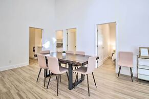 Half-mi to Big Bear Lake: Modern Home w/ Deck