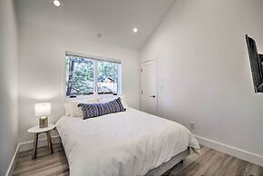 Half-mi to Big Bear Lake: Modern Home w/ Deck