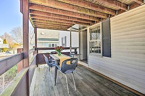 Lovely Rockport Apartment, Walk to Beaches!