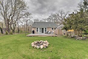 Cape Cod Cottage w/ Fire Pit - Walk to Beach!