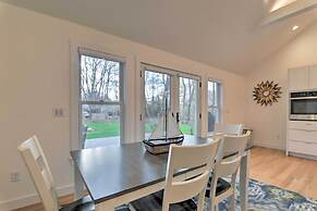 Cape Cod Cottage w/ Fire Pit - Walk to Beach!