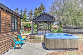 Stunning Wine Country Gem With Hot Tub + Patio!
