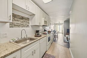 North Myrtle Beach Condo With Balcony & Views!