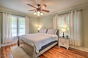 1/2 Mi to Hot Springs Nat'l Park: Cottage w/ Patio