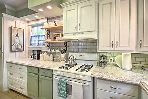 1/2 Mi to Hot Springs Nat'l Park: Cottage w/ Patio