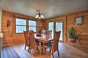 The Pinecone Palace w/ Hiking Trail Access!
