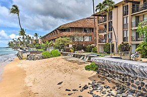 Beachfront Lahaina Condo w/ AC: Featured on Hgtv!