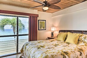 Beachfront Lahaina Condo w/ AC: Featured on Hgtv!