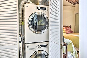 Beachfront Lahaina Condo w/ AC: Featured on Hgtv!