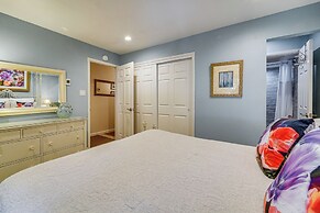 Renovated Condo ~ 1 Mi to Diamond Peak Ski Resort!