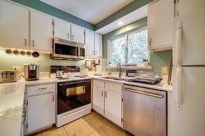 Renovated Condo ~ 1 Mi to Diamond Peak Ski Resort!