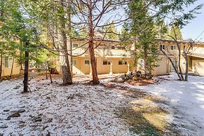 Renovated Condo ~ 1 Mi to Diamond Peak Ski Resort!
