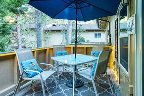 Renovated Condo ~ 1 Mi to Diamond Peak Ski Resort!