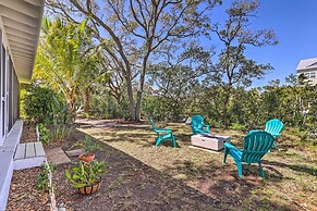 Tropical Waterfront Home: Central Location!