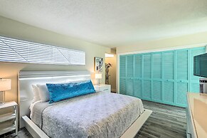 Tropical Waterfront Home: Central Location!