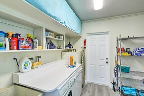 Tropical Waterfront Home: Central Location!