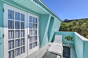 Tropical Waterfront Home: Central Location!