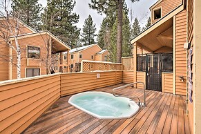 Corner-unit Condo w/ Grill: Walk to Lake Tahoe!