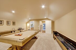 4 Mi to Ski Mt Rose: Sleek Reno-lake Tahoe Home