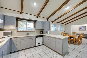 Charming San Antonio Abode ~ 10 Mi to River Walk!