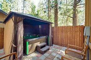 < 3 Mi to Lake: 'goldilodge' Big Bear Lake Cabin