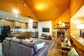 < 3 Mi to Lake: 'goldilodge' Big Bear Lake Cabin