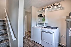 Sunny Pahoa Retreat: Snorkel, Hike & Shop!