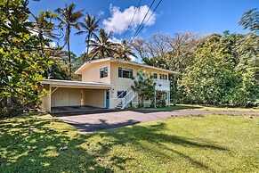 Sunny Pahoa Retreat: Snorkel, Hike & Shop!