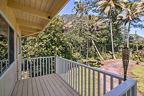 Sunny Pahoa Retreat: Snorkel, Hike & Shop!