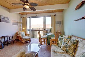 Kailua-kona Condo: Steps to Beach & Downtown!