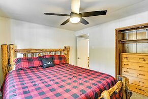 Graeagle Vacation Rental Cabin w/ Game Room!
