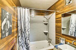 Graeagle Vacation Rental Cabin w/ Game Room!