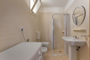 3339 Residence Garden Sea - 2 by Barbarhouse