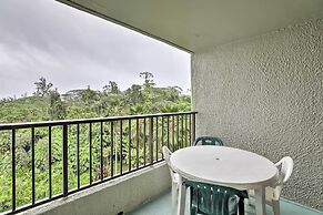 Hilo Condo w/ Pool Steps From Carlsmith Beach Park