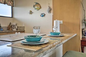 Hilo Condo w/ Pool Steps From Carlsmith Beach Park