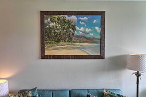 Hilo Condo w/ Pool Steps From Carlsmith Beach Park