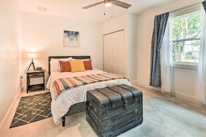 Bright, Pet-friendly Retreat in Avon Park!