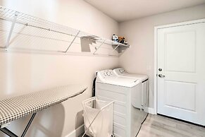 Elegant Port Charlotte Home < 10 Mi to Beach!