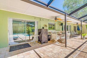 Lovely Crystal River Home w/ Lanai & Pool!
