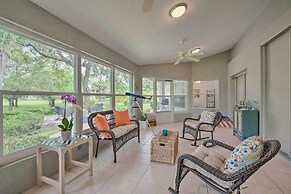 Crystal River Gem Near Three Sisters Springs!