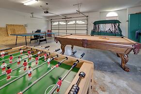 Crystal River Gem Near Three Sisters Springs!