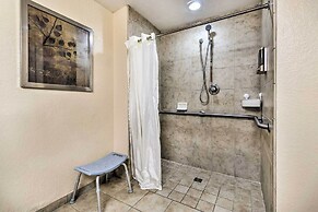 Floridays Resort Condo < 4 Mi to Disney World!